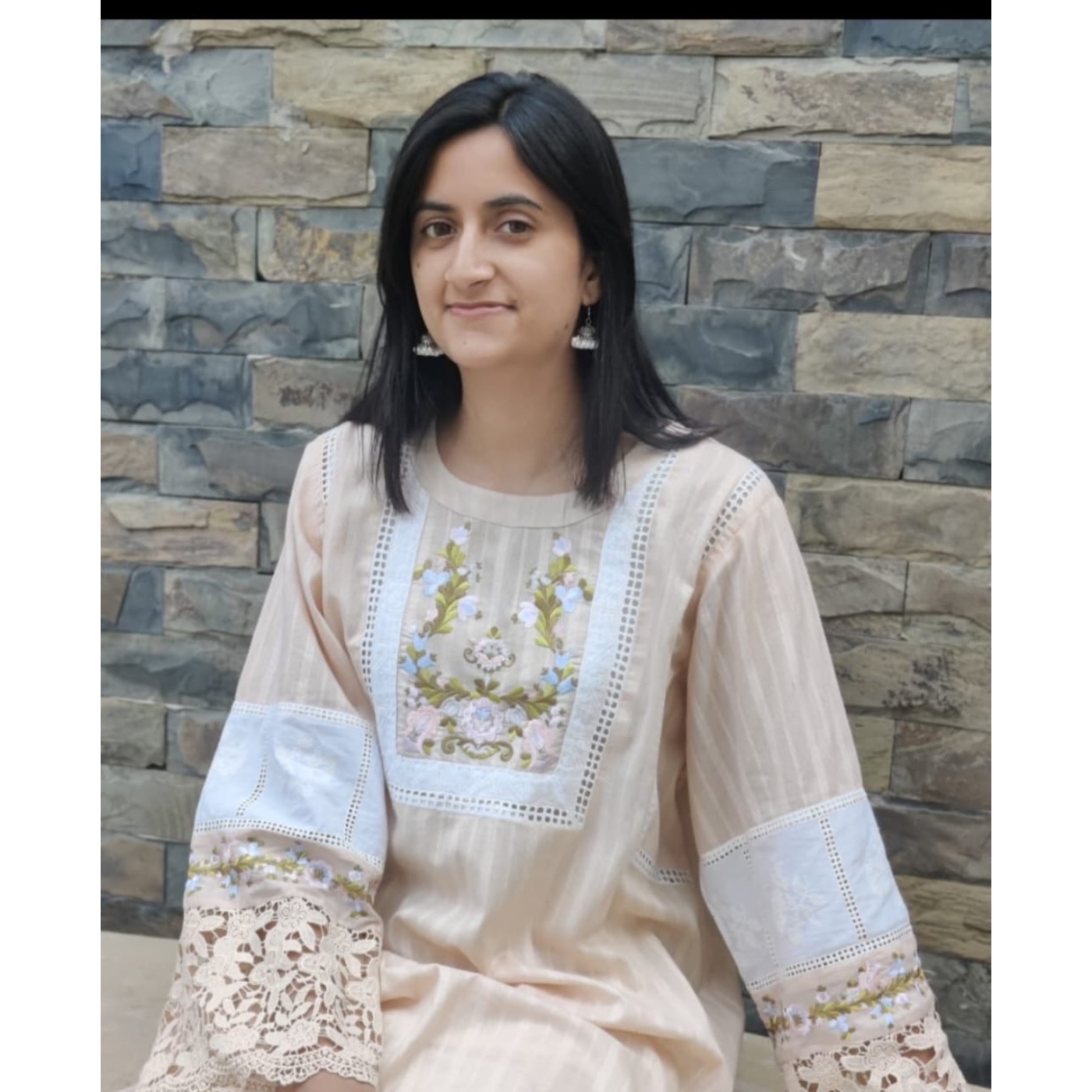 Esha fatima